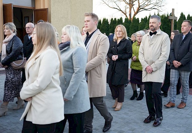 08.04