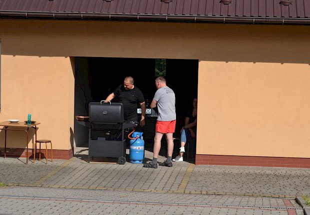 Rozpoczęcie wakacji dla ministrant&oacute;w i scholi