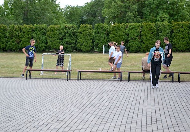 Rozpoczęcie wakacji dla ministrant&oacute;w i scholi