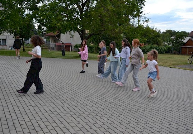 Rozpoczęcie wakacji dla ministrant&oacute;w i scholi