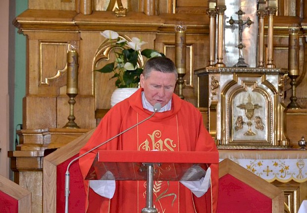 Przyjęcie do posługi ministranta