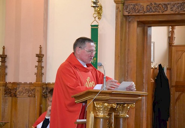 Przyjęcie do posługi ministranta