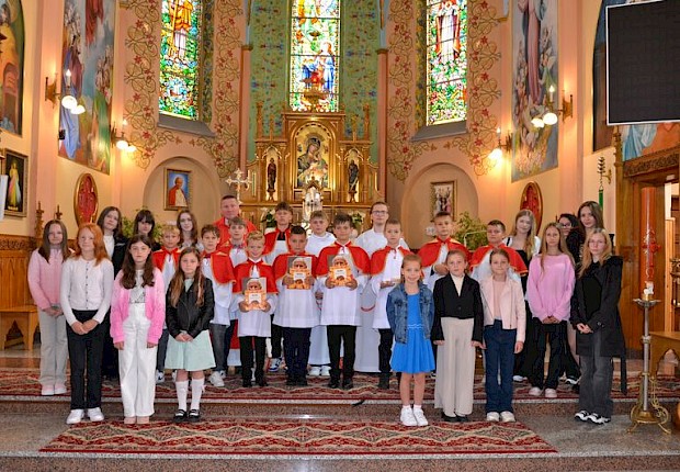 Przyjęcie do posługi ministranta