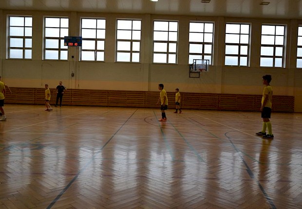 Dekanalny turniej w piłce halowej ministrant&oacute;w