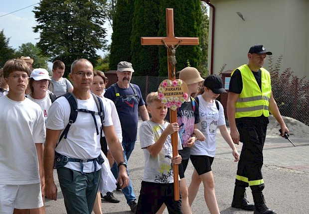 Parafialna Piesza Pielgrzymka do Jodł&oacute;wki