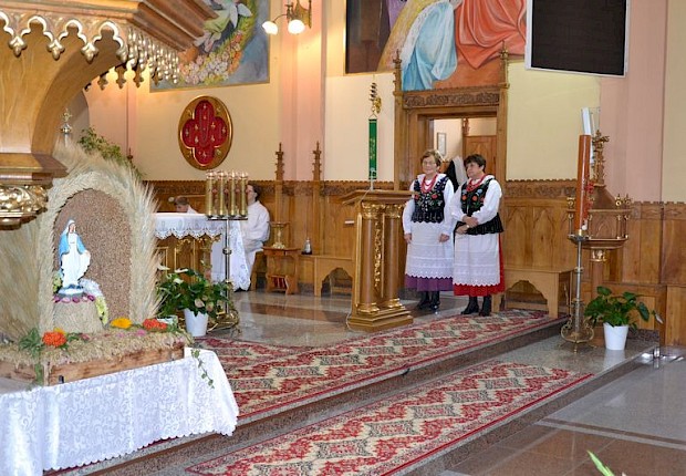 Parafialne dziękczynienie za plony