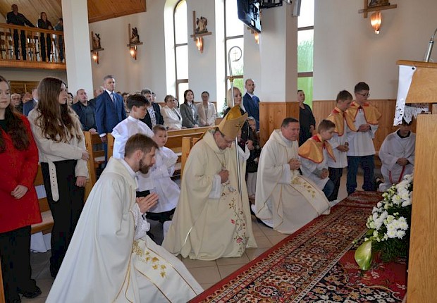 Odpust ku czci Matki Bożej Fatimskiej i Jubileusz 25-lecia poświęcenia kościoła