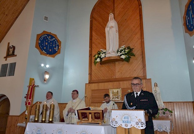 Odpust ku czci Matki Bożej Fatimskiej i Jubileusz 25-lecia poświęcenia kościoła