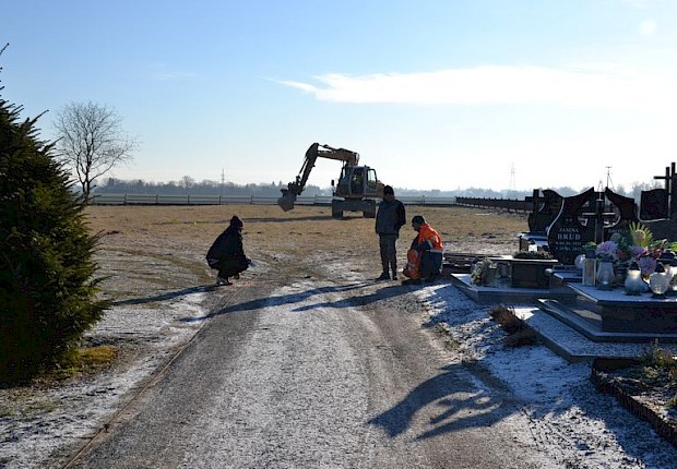 Zakończenie 1 etapu prac na cmentarzu parafialnym