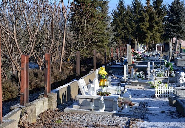 Zakończenie 1 etapu prac na cmentarzu parafialnym