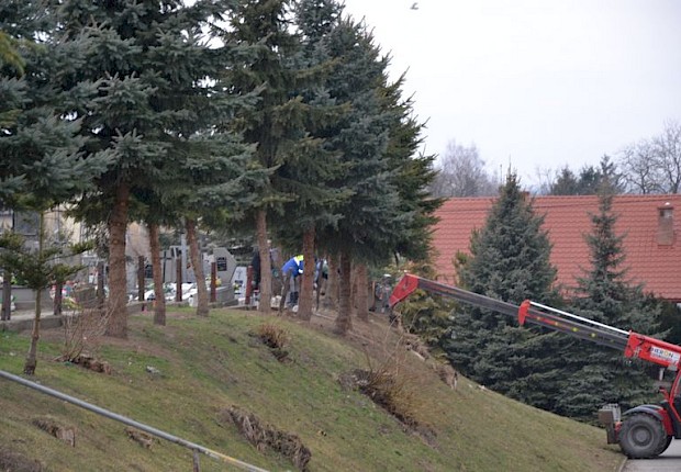 Zakończenie 1 etapu prac na cmentarzu parafialnym