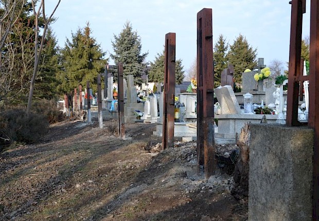 Zakończenie 1 etapu prac na cmentarzu parafialnym