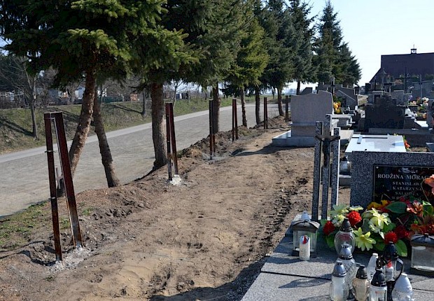 Zakończenie 1 etapu prac na cmentarzu parafialnym