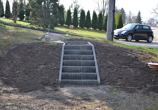 Zakończenie 1 etapu prac na cmentarzu parafialnym