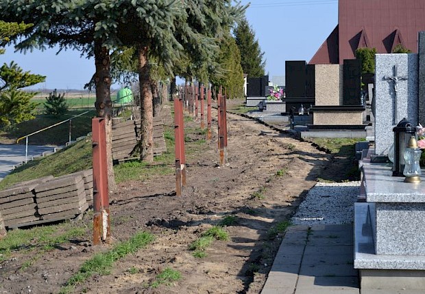 Zakończenie 1 etapu prac na cmentarzu parafialnym