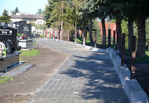 Zakończenie 1 etapu prac na cmentarzu parafialnym
