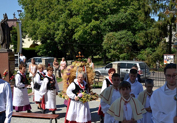 Parafialne dziękczynienie za plony