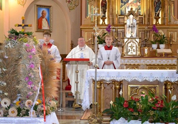 Parafialne dziękczynienie za plony