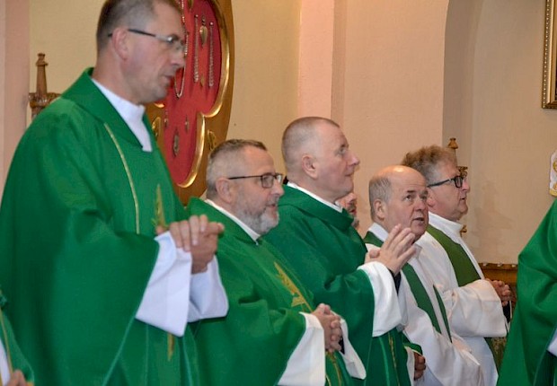 Msza Święta za zmarłych kapłan&oacute;w z rocznika święceń 1995