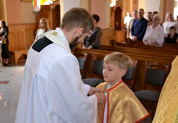 Przyjęcie do posługi ministranta