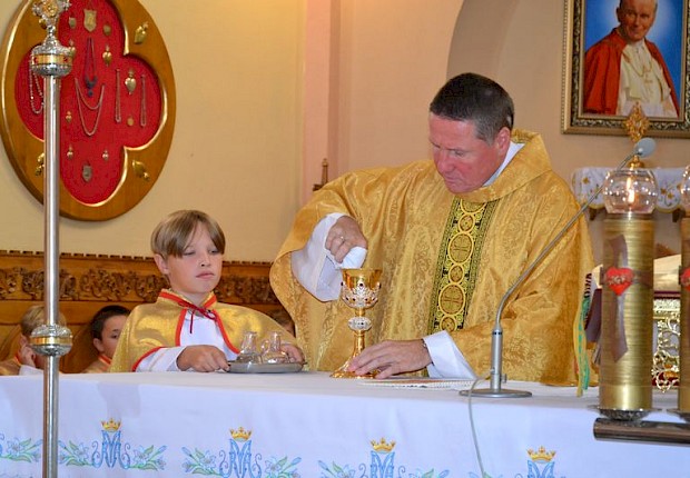 Przyjęcie do posługi ministranta