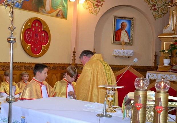 Przyjęcie do posługi ministranta