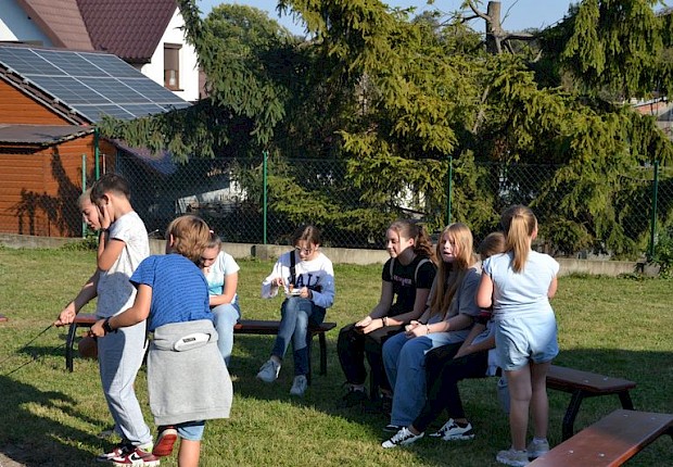Święto pieczonego ziemniaka liturgicznej służby ołtarza