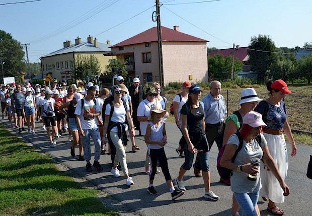 Piesza Pielgrzymka do Jodł&oacute;wki