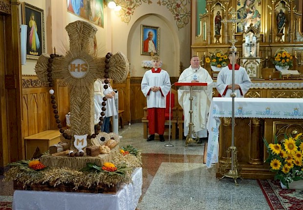 Parafialne dziękczynienie za plony