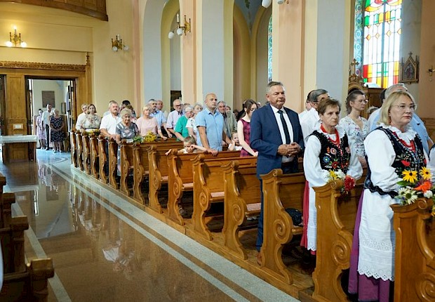 Parafialne dziękczynienie za plony