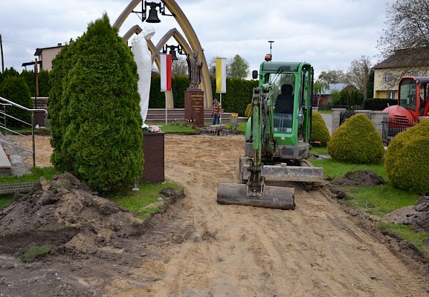 Prace przy kościele parafialnym - 2 etap