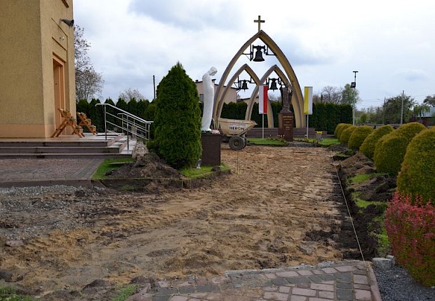 Prace przy kościele parafialnym - 2 etap