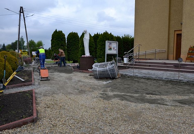 Prace przy kościele parafialnym - 2 etap