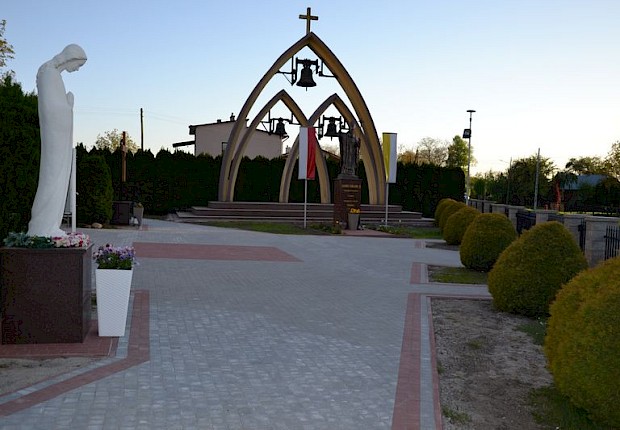 Prace przy kościele parafialnym - 2 etap