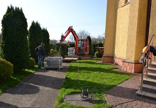 Prace przy kościele parafialnym - 1 etap