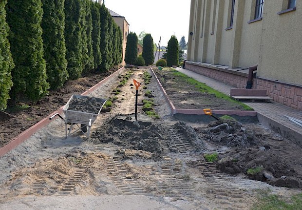 Prace przy kościele parafialnym - 1 etap