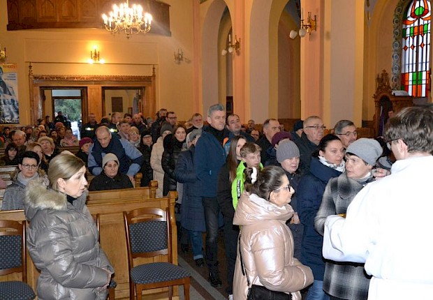 Parafialna droga krzyżowa