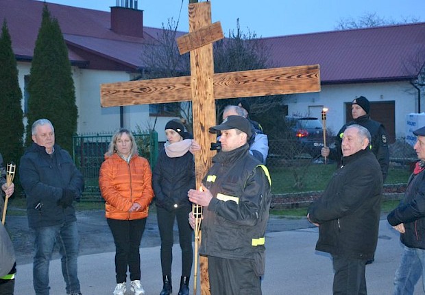 Parafialna droga krzyżowa