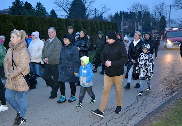 Parafialna droga krzyżowa