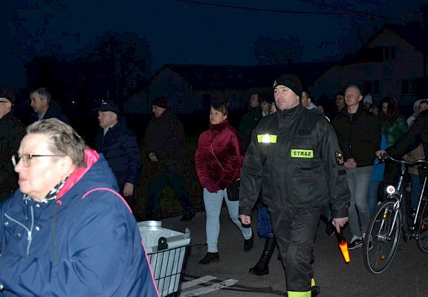 Parafialna droga krzyżowa