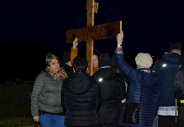 Parafialna droga krzyżowa