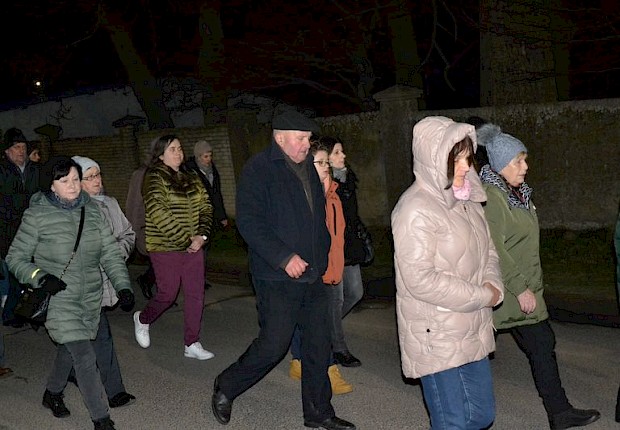 Parafialna droga krzyżowa