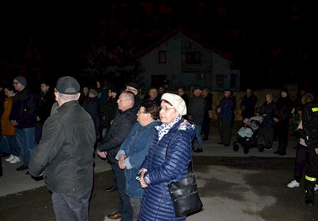 Parafialna droga krzyżowa