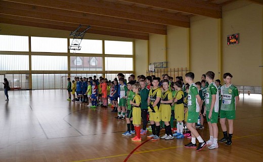 Archiprezbiteralny turniej w piłce halowej ministrant&oacute;w