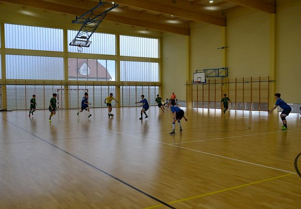 Archiprezbiteralny turniej w piłce halowej ministrant&oacute;w