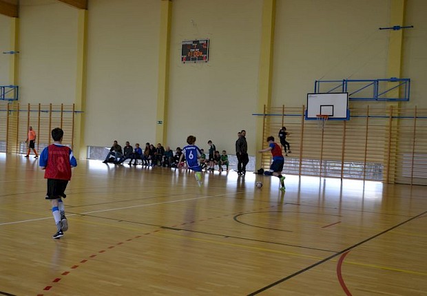 Archiprezbiteralny turniej w piłce halowej ministrant&oacute;w