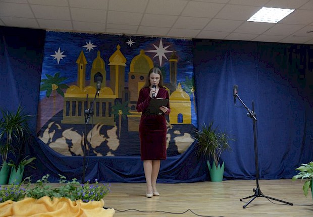 Jasełka i X Parafialny Przeglad Kolęd i Pastorałek