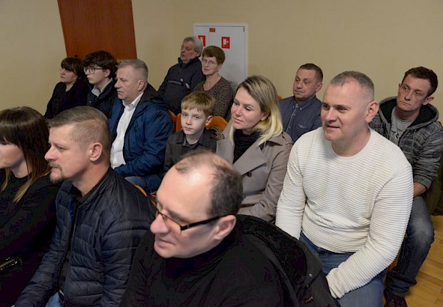 Jasełka i X Parafialny Przeglad Kolęd i Pastorałek