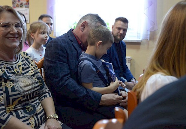 Jasełka i X Parafialny Przeglad Kolęd i Pastorałek