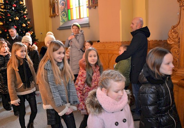 Wprowadzenie relikwii bł. rodziny Ulm&oacute;w